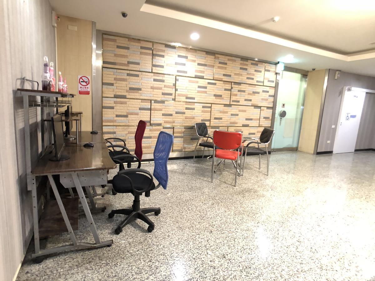 Changke Hotel Kaohsiung Esterno foto